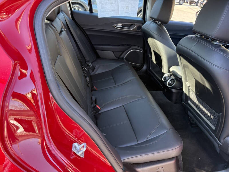 2017 Alfa Romeo Giulia Ti