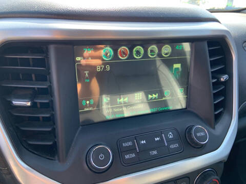 2017 GMC Acadia SLT-2