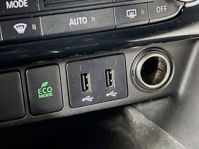 2019 Mitsubishi Eclipse Cross LE