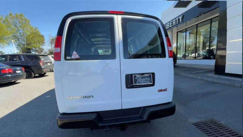2026 GMC Savana 2500
