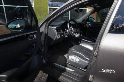 2016 Porsche Macan S