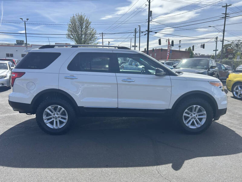 2011 Ford Explorer XLT