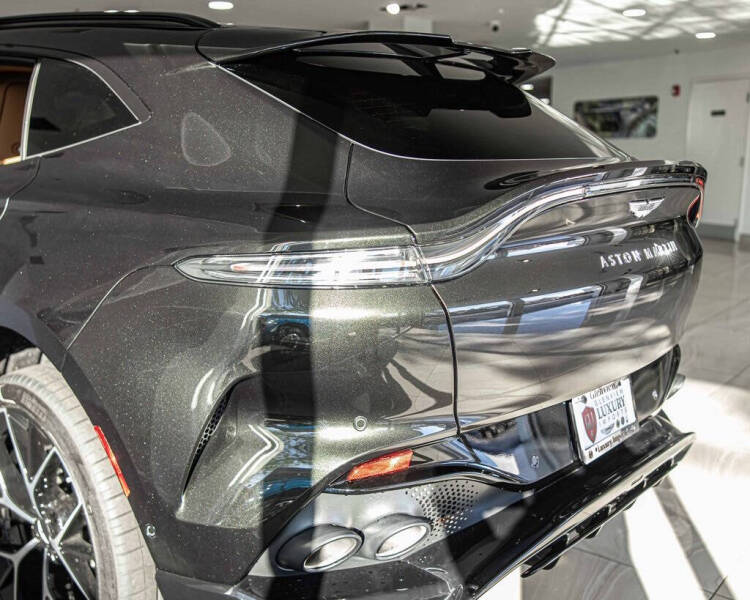 2026 Aston Martin DBX 707