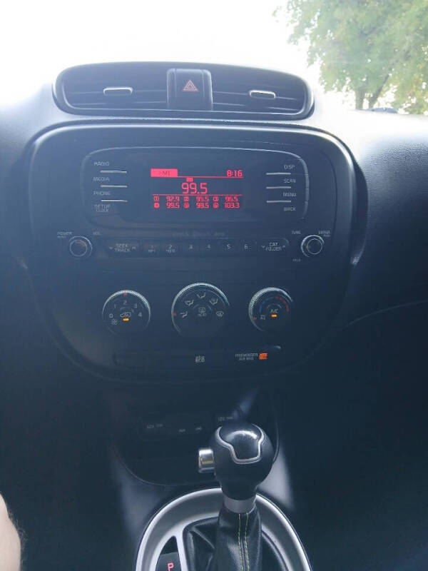 2014 Kia Soul +