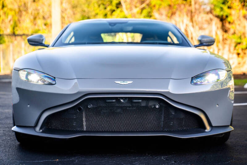 2019 Aston Martin Vantage