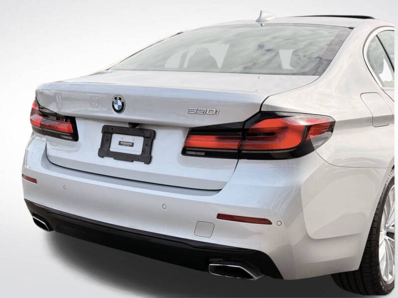 2021 BMW 5 Series 530i