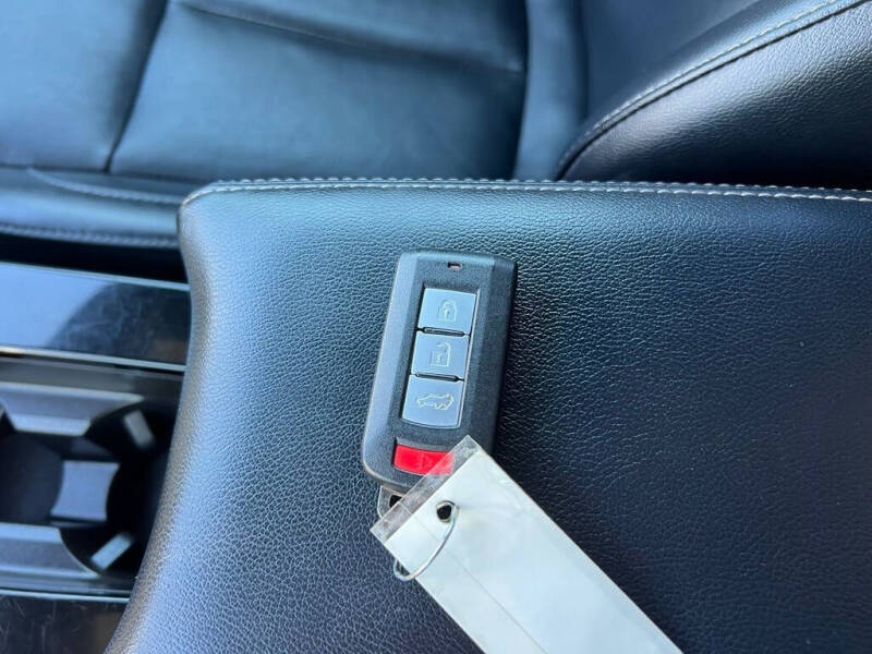 2024 Mitsubishi Eclipse Cross SE