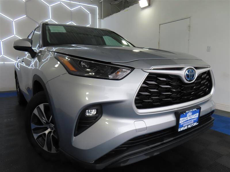 2022 Toyota Highlander Hybrid XLE