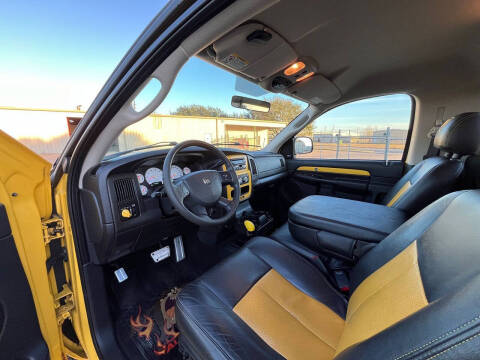 2004 Dodge Ram 1500 SLT