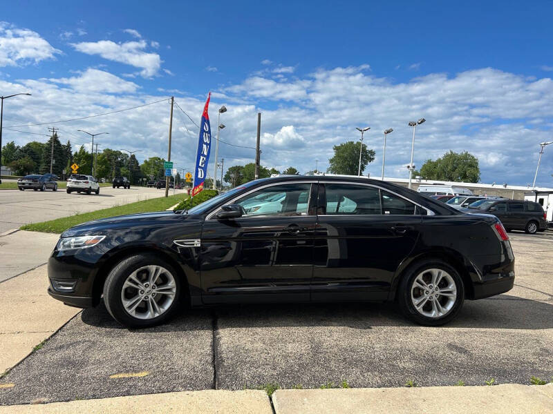 2019 Ford Taurus SEL