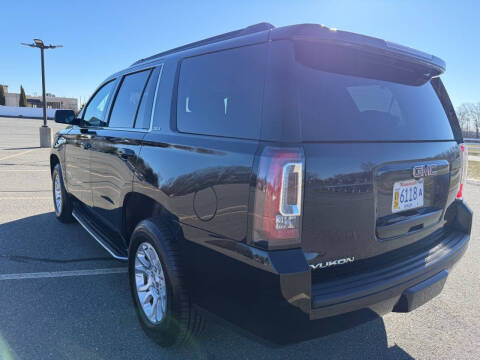 2017 GMC Yukon SLT