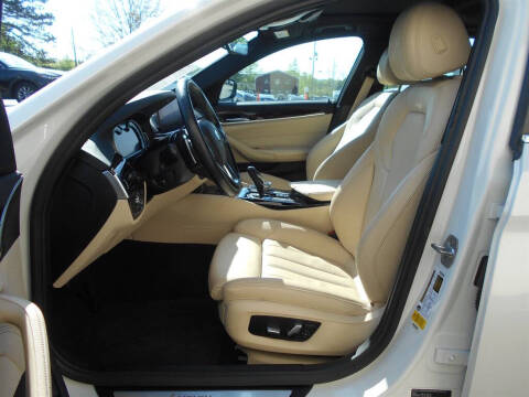 2019 BMW 5 Series 530i