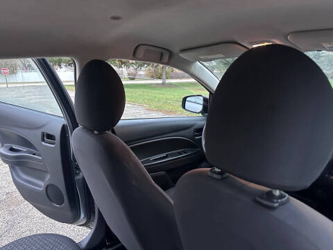 2015 Mitsubishi Mirage DE