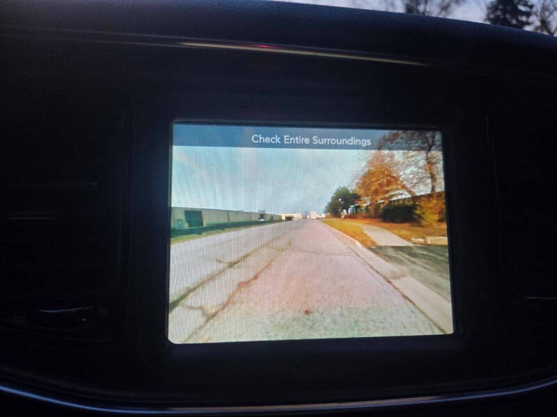 2016 Dodge Challenger SXT Plus