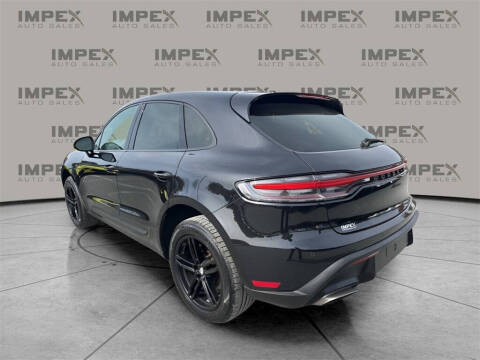 2022 Porsche Macan