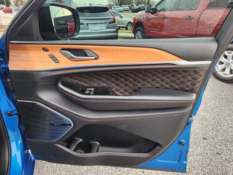 2023 Jeep Grand Cherokee L Summit Reserve