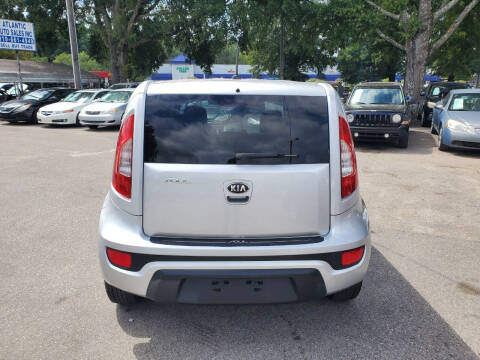 2013 Kia Soul +