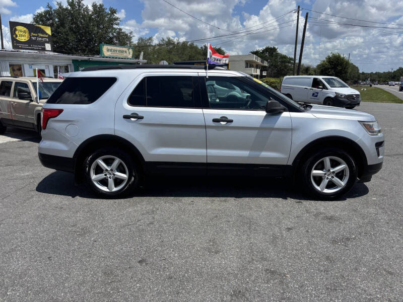 2018 Ford Explorer
