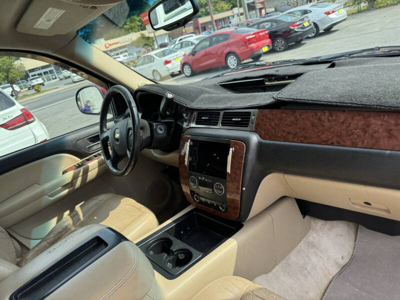 2007 Chevrolet Suburban LT