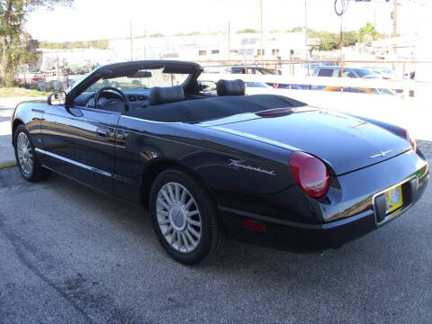 2004 Ford Thunderbird Deluxe
