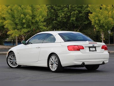 2011 BMW 3 Series 335i