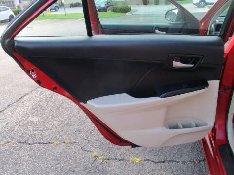 2014 Toyota Camry LE