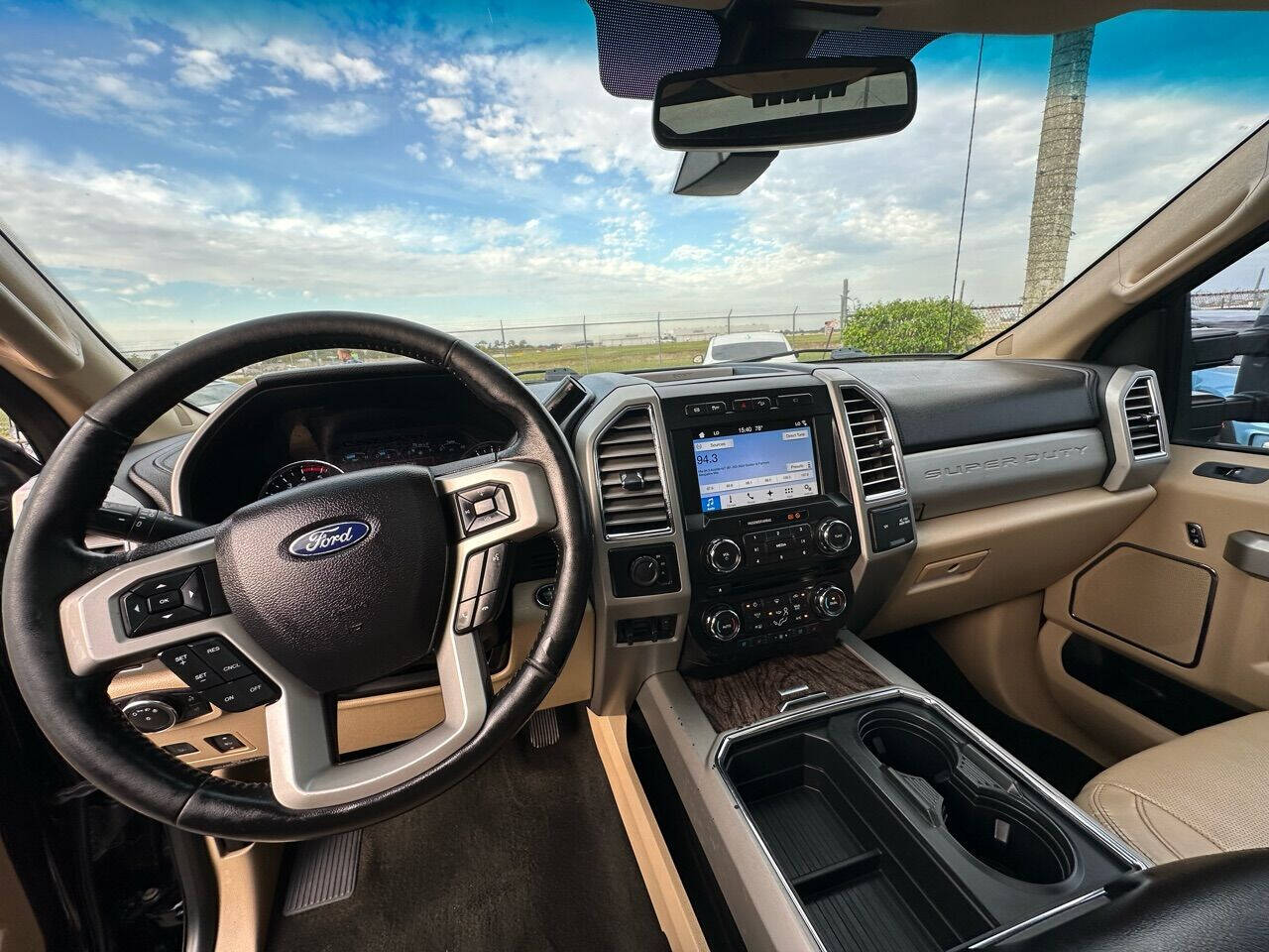 2017 FORD F-350 Pickup - $34,900