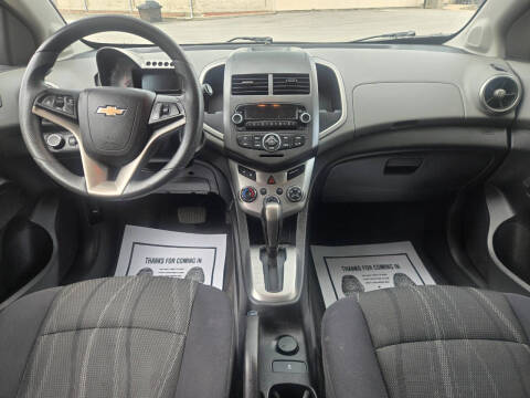 2015 Chevrolet Sonic LT Auto