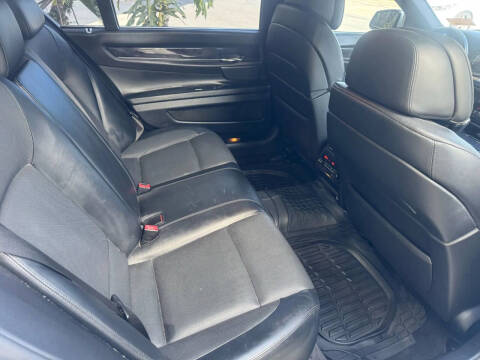 2010 BMW 7 Series 750Li