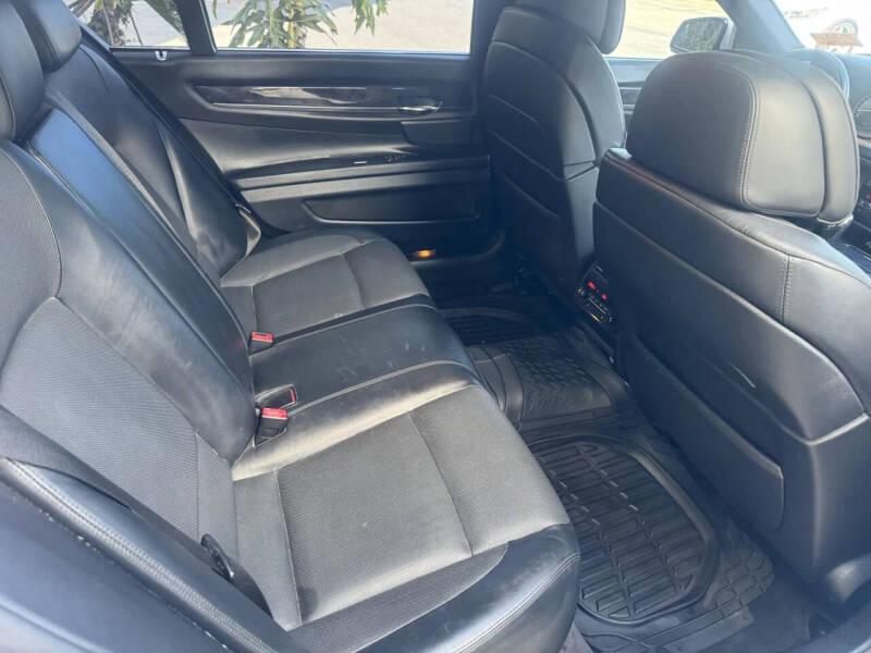 2010 BMW 7 Series 750Li