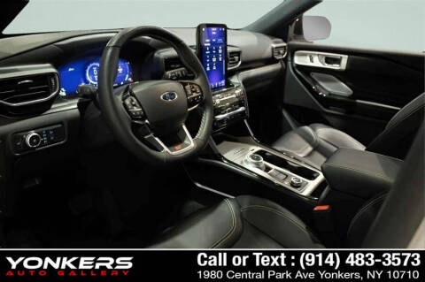 2022 Ford Explorer ST