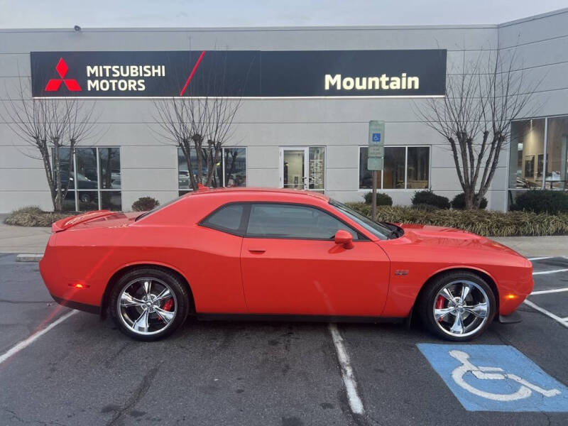 2016 Dodge Challenger SRT 392