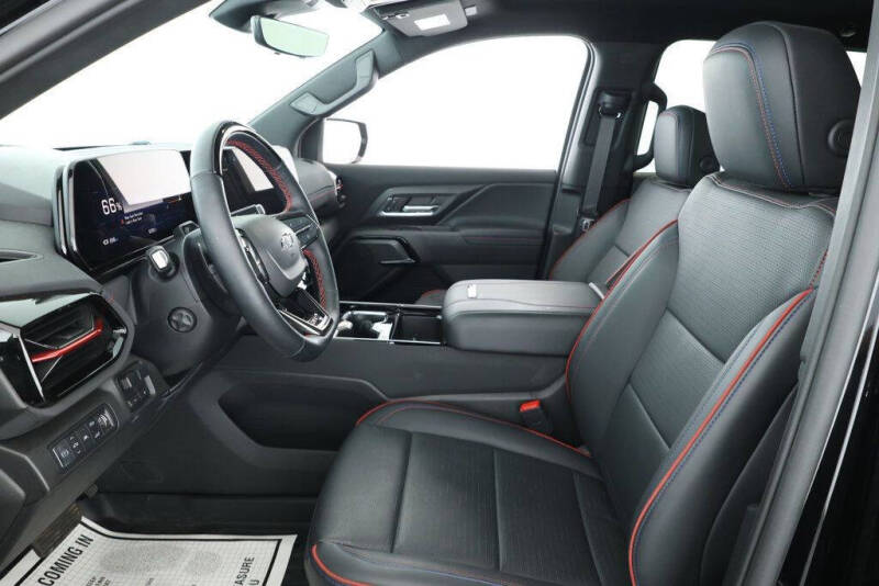 2024 Chevrolet Silverado EV RST