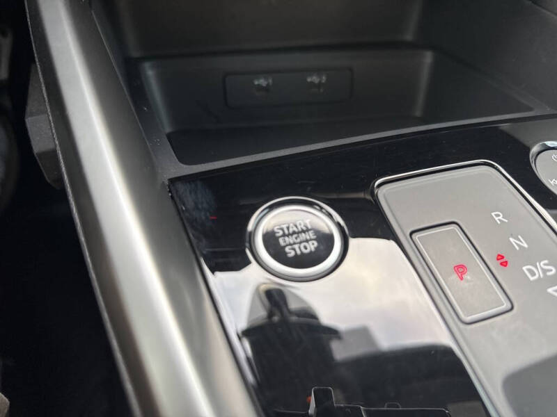 2022 Audi A3 Premium Plus 40 TFSI