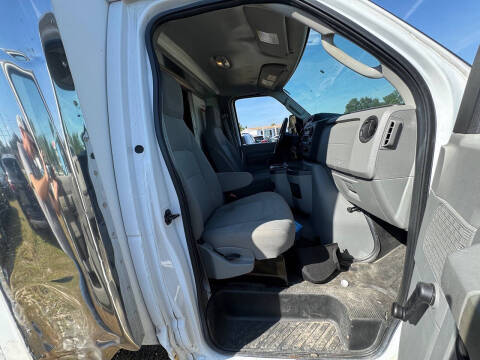 2021 Ford E-Series E-450 SD