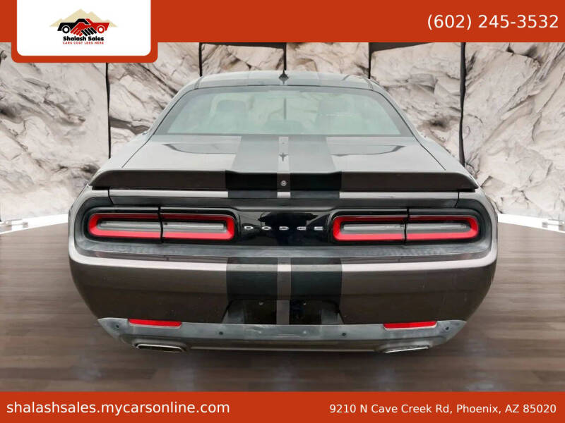 2015 Dodge Challenger SXT Plus