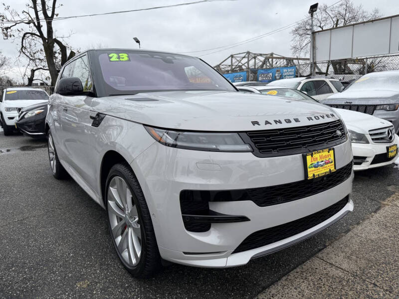 Used 2023 Land Rover Range Rover Sport SE Dynamic with VIN SAL1L9FU8PA149358 for sale in Passaic, NJ