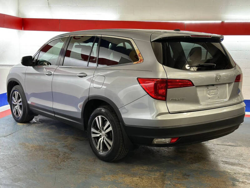 2017 Honda Pilot EX