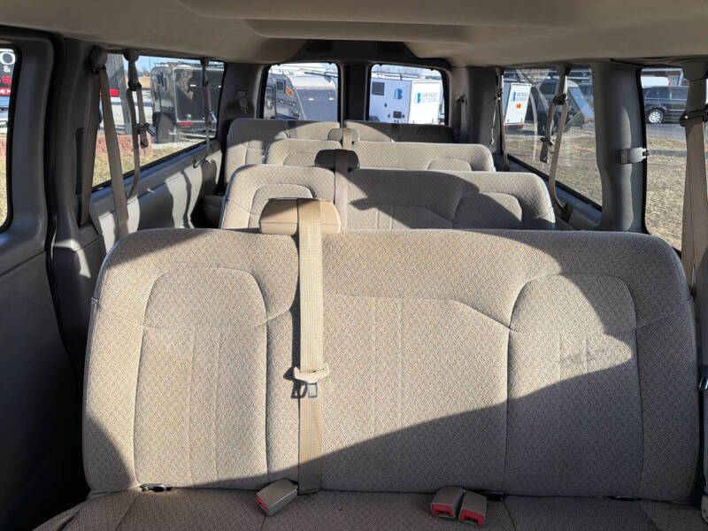 2017 Chevrolet Express LT 3500