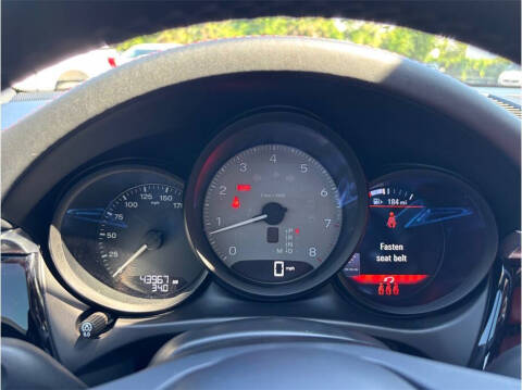 2023 Porsche Macan S