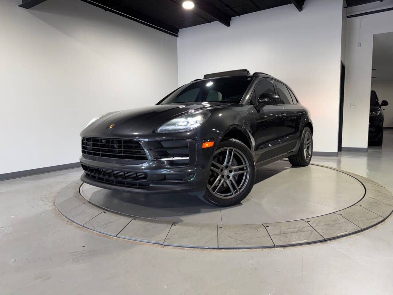 Volcano Grey Metallic 2021 Porsche Macan Base AWD 4dr SUV 1