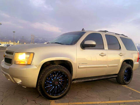 2007 Chevrolet Tahoe for sale at BELOW BOOK AUTO SALES in Idaho Falls ID