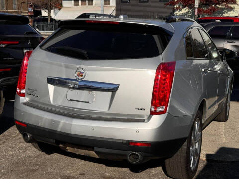 2016 Cadillac SRX Performance Collection