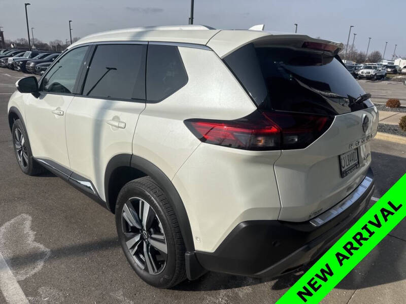 2023 Nissan Rogue SL