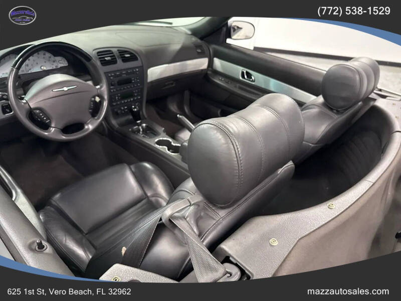 2002 Ford Thunderbird Deluxe