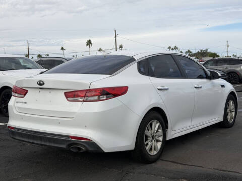 2018 Kia Optima LX