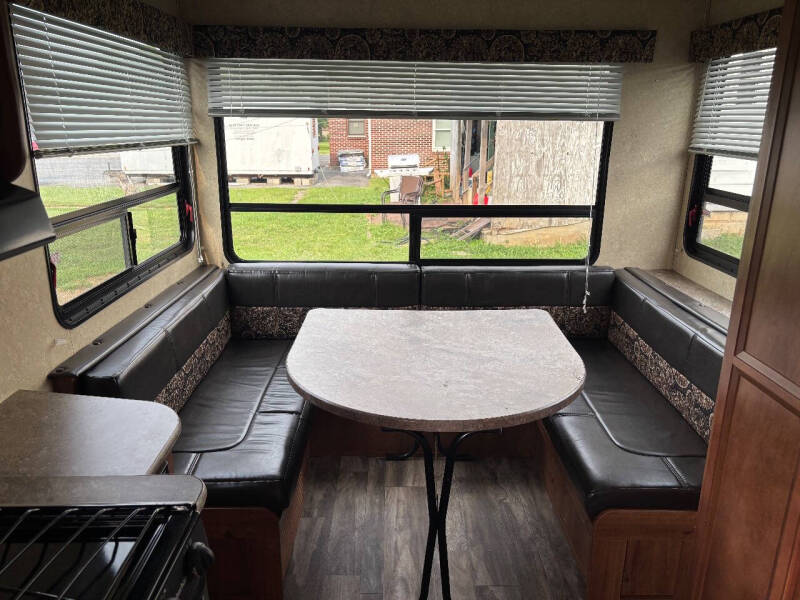 2017 Gulfstream Conquest SE 20QBG