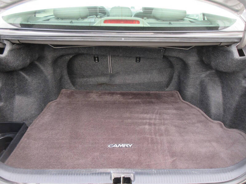 2005 Toyota Camry XLE V6