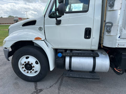 2016 International DuraStar 4300