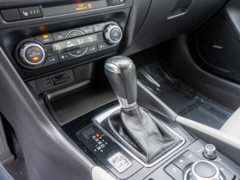 2017 Mazda MAZDA3 Grand Touring